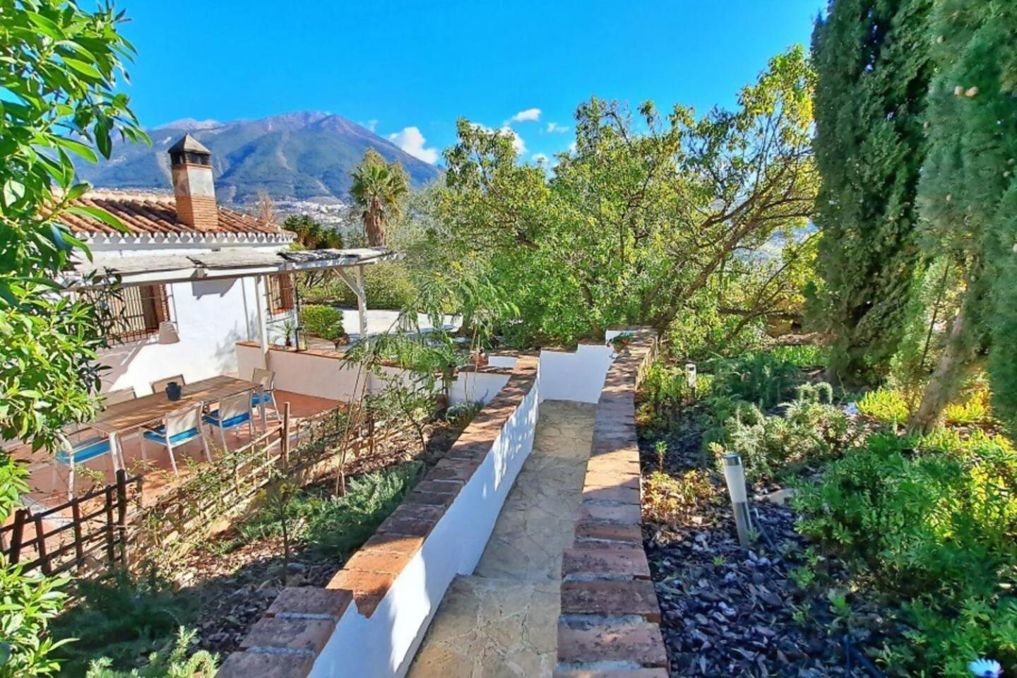 La Perla Andaluza Villa Alcaucín Buitenkant foto