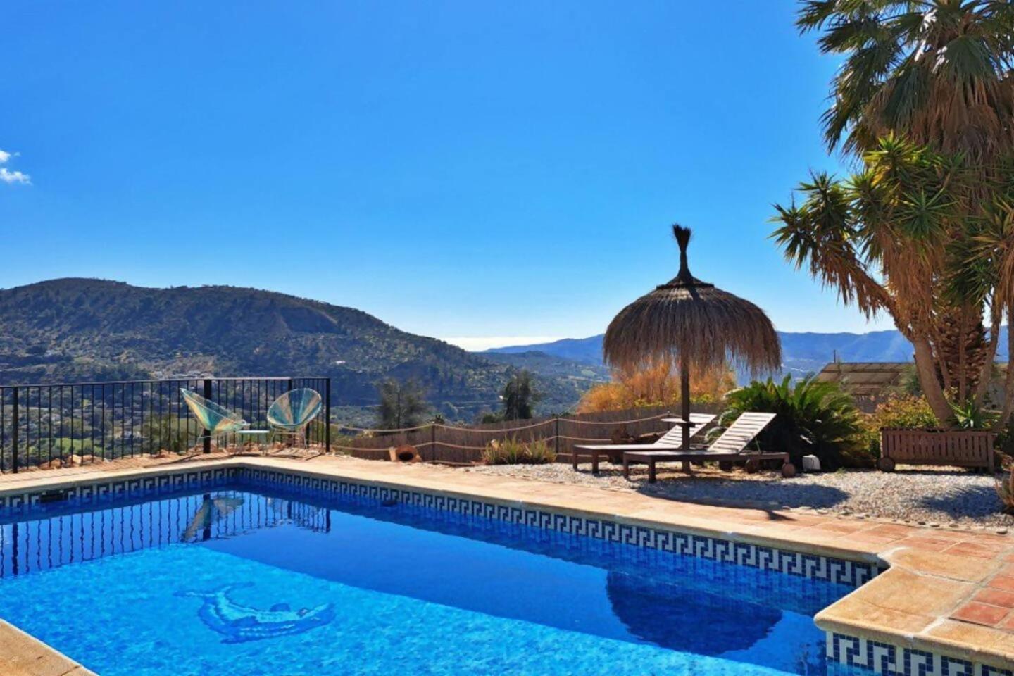 La Perla Andaluza Villa Alcaucín Buitenkant foto