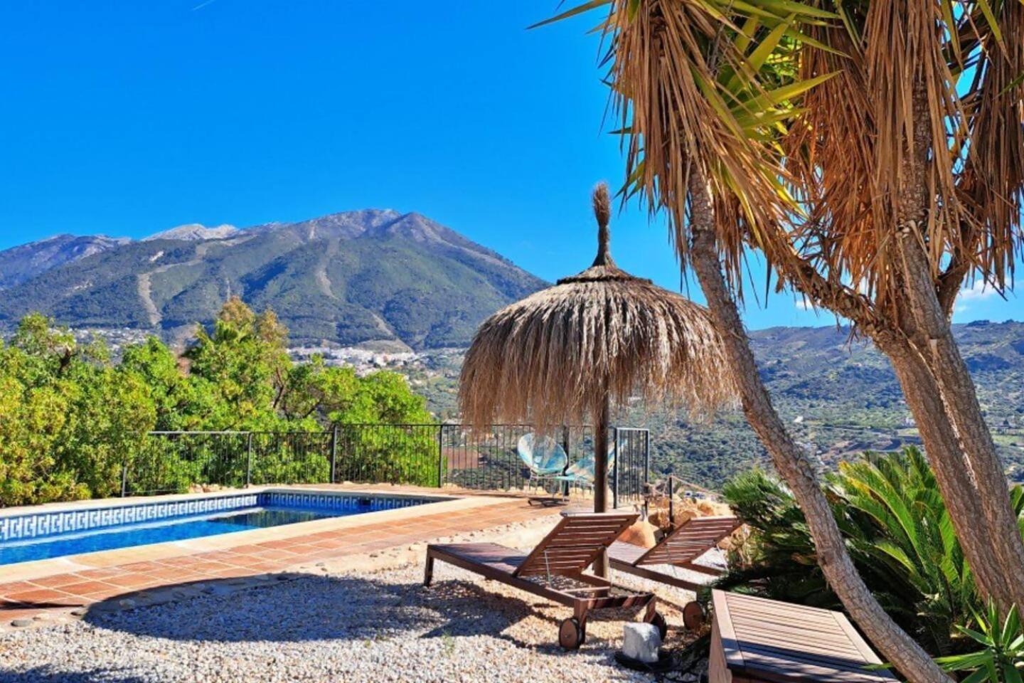 La Perla Andaluza Villa Alcaucín Buitenkant foto